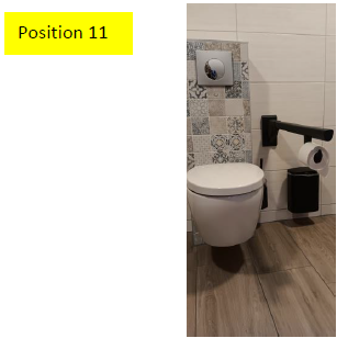 Duschrollstuhl über dem WC